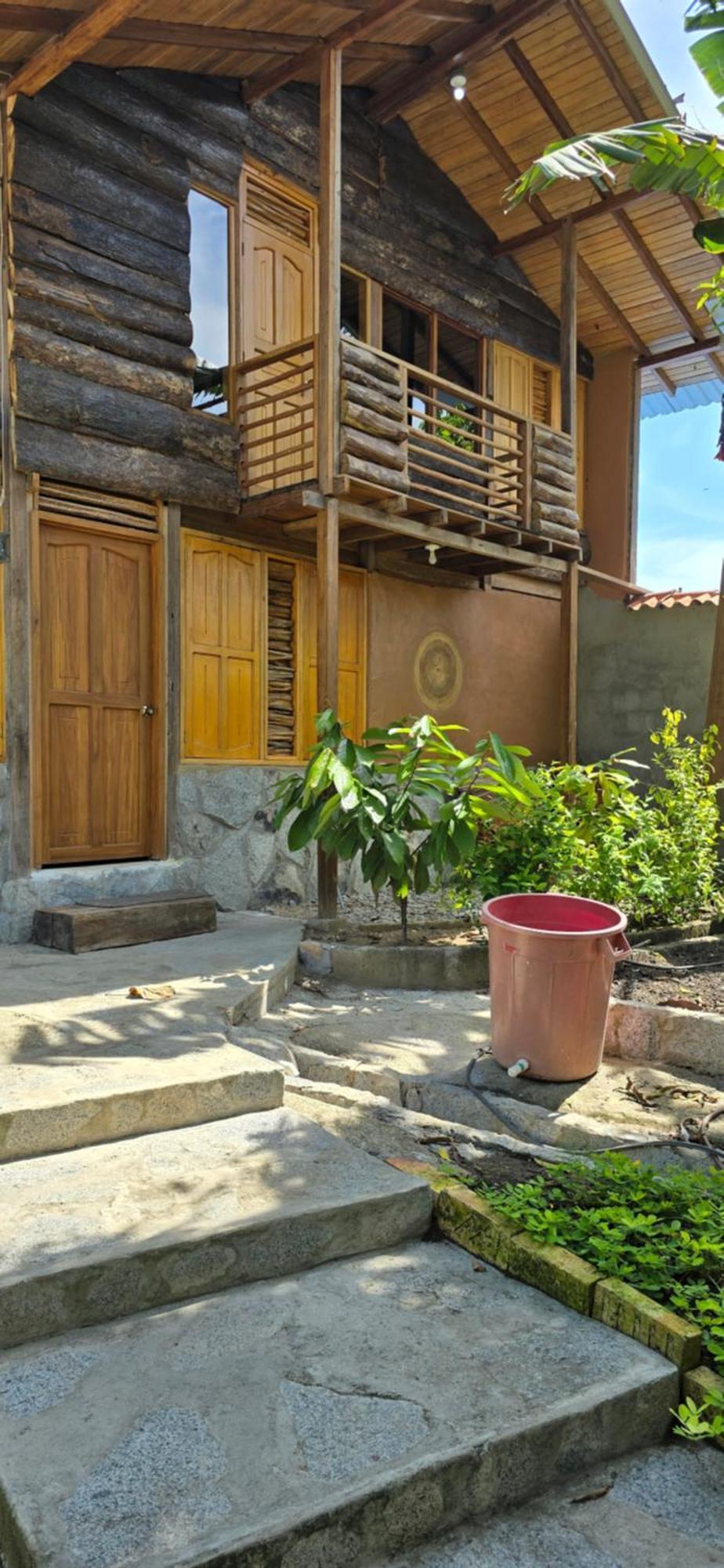 Hotel Cabana Guainiana Inirida ภายนอก รูปภาพ