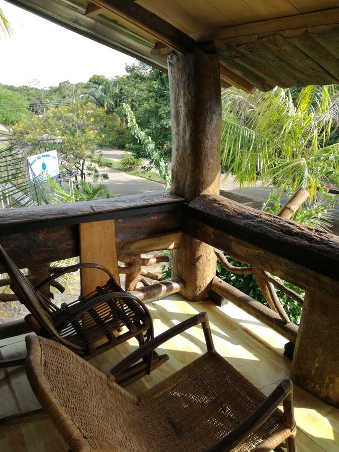 Hotel Cabana Guainiana Inirida ภายนอก รูปภาพ