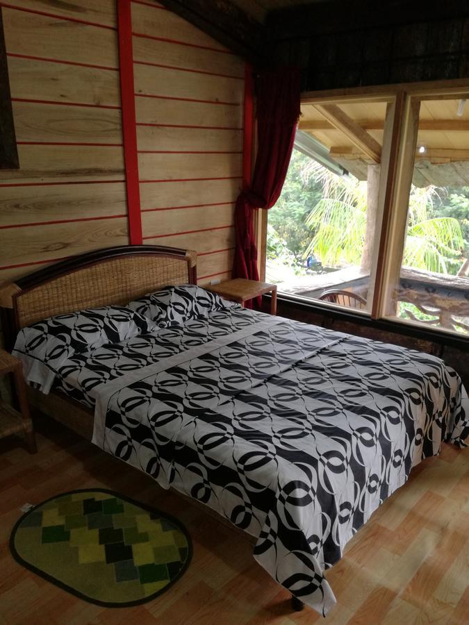 Hotel Cabana Guainiana Inirida ภายนอก รูปภาพ